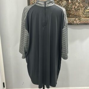 Badger‎ Sport Quarter Zip Short Sleeve Shirt. Size 4XL